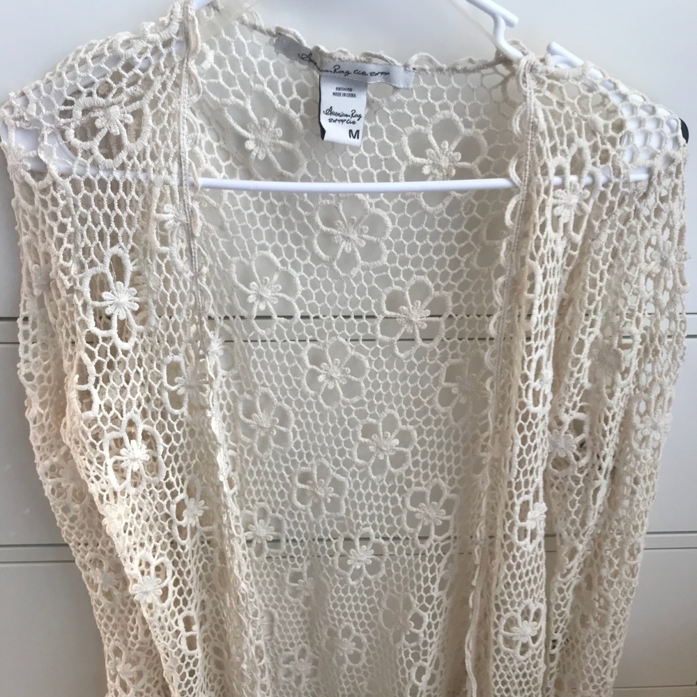 Lace kimono